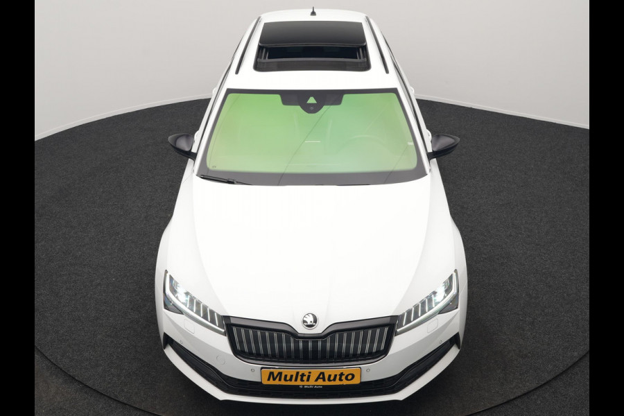 Škoda Superb Combi 1.4 TSI iV Sportline Business Plug In Hybrid 218pk PHEV | Panodak | Adaptive Cruise | Camera | Canton Audio | Alcantara Sportstoelen Memory & Verwarmd | Sfeerverlichting | Apple Carplay | Crystal LED | Stuur Verwarmd | Navigatie | DAB |