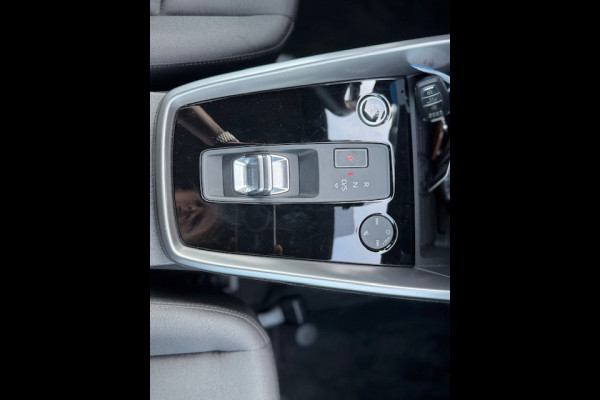 Audi A3 Sportback 40 TFSI e Advanced edition 205PK,Carplay,Virtual,Cruise,LED,Parkcontrol,Stoelverwarming
