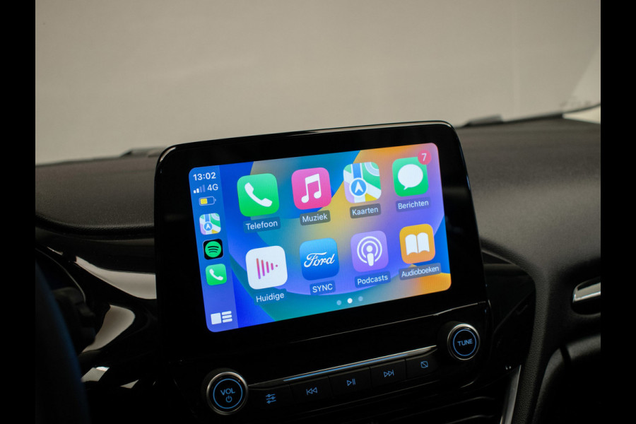 Ford Fiesta 1.1 Sport (APPLE CARPLAY,NAVI,LED,PDC,LANE ASSIST,DAB,BLUETOOTH,SPORTSTOELEN,LM VELGEN,NIEUWE APK,NETTE STAAT)