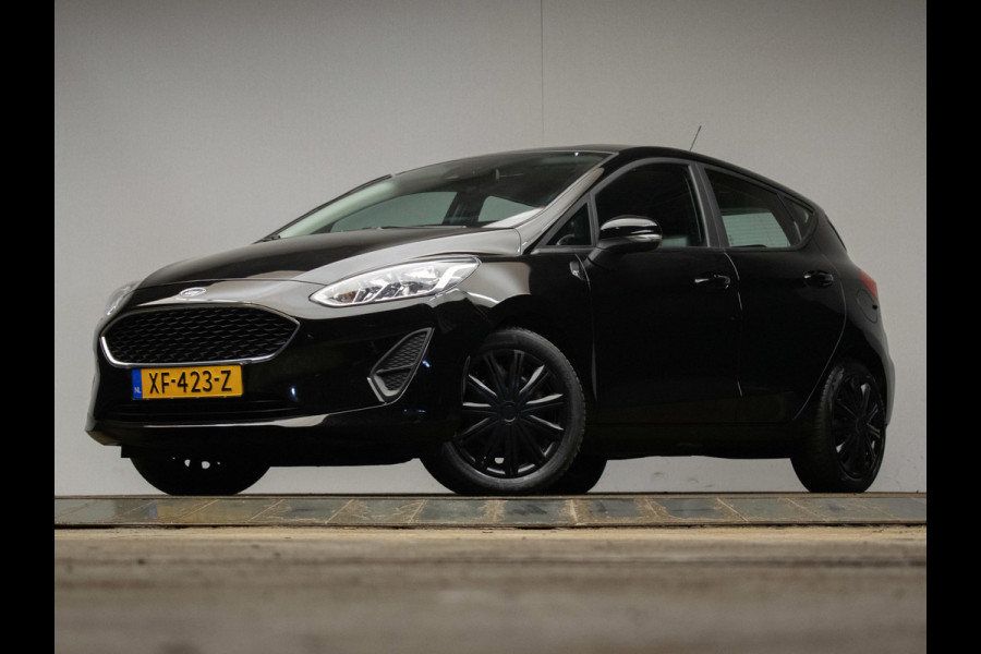 Ford Fiesta 1.1 Sport (APPLE CARPLAY,NAVI,LED,PDC,LANE ASSIST,DAB,BLUETOOTH,SPORTSTOELEN,LM VELGEN,NIEUWE APK,NETTE STAAT)