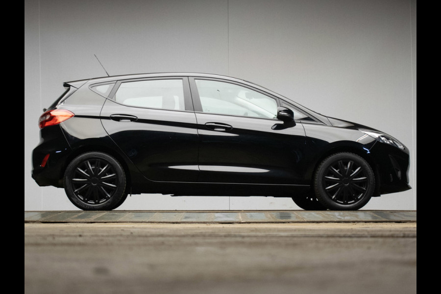 Ford Fiesta 1.1 Sport (APPLE CARPLAY,NAVI,LED,PDC,LANE ASSIST,DAB,BLUETOOTH,SPORTSTOELEN,LM VELGEN,NIEUWE APK,NETTE STAAT)