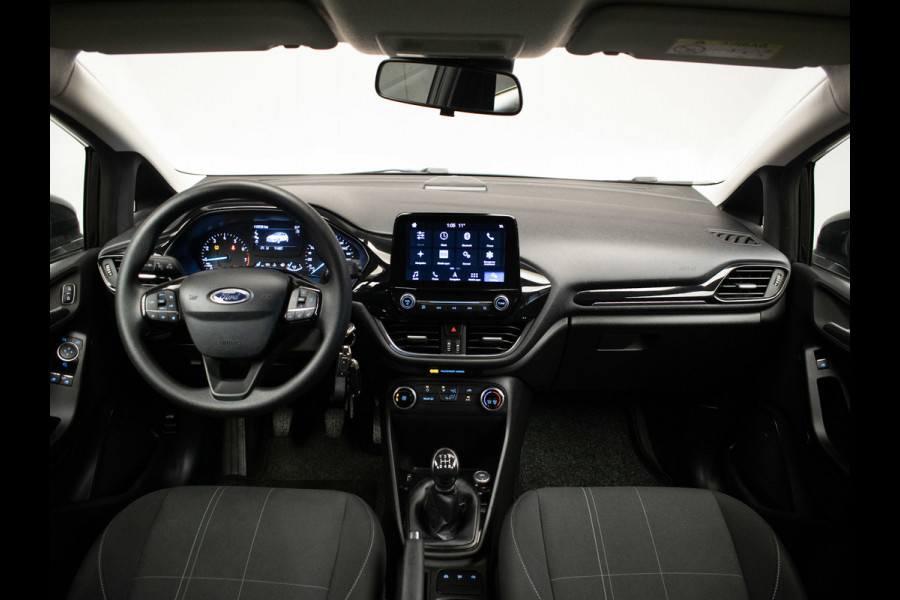 Ford Fiesta 1.1 Sport (APPLE CARPLAY,NAVI,LED,PDC,LANE ASSIST,DAB,BLUETOOTH,SPORTSTOELEN,LM VELGEN,NIEUWE APK,NETTE STAAT)
