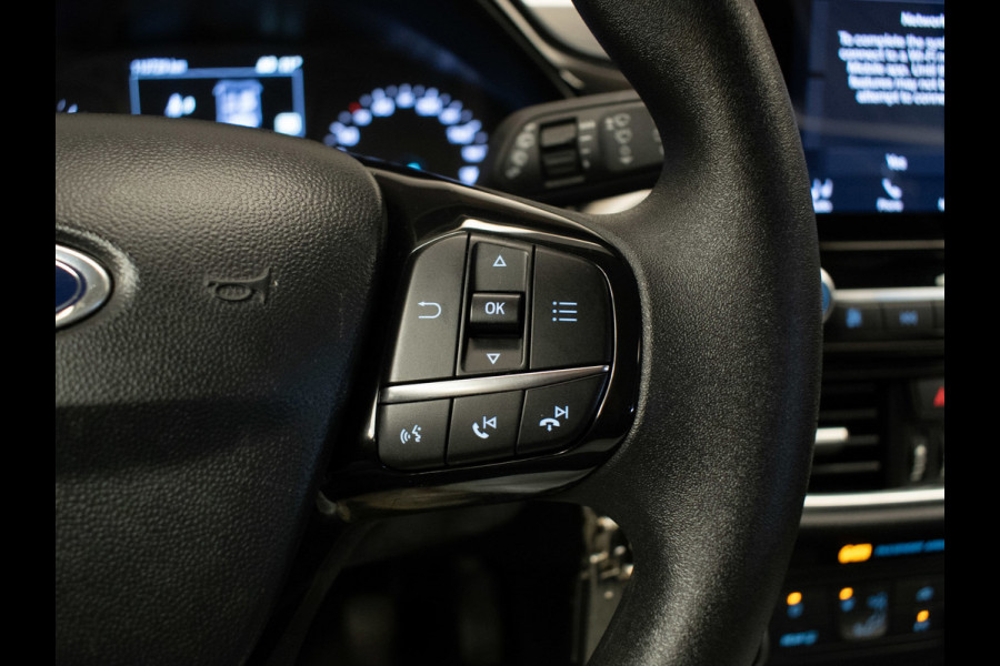 Ford Fiesta 1.1 Sport (APPLE CARPLAY,NAVI,LED,PDC,LANE ASSIST,DAB,BLUETOOTH,SPORTSTOELEN,LM VELGEN,NIEUWE APK,NETTE STAAT)