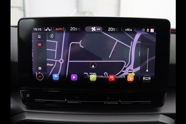 Seat Leon 1.0 TSI FR Launch Edition | Trekhaak | Stoelverwarming | Camera | Keyless | Adaptive cruise | Carplay | Dodehoek detectie | Navigatie | Park Assist | Climate control | Sfeerverlichting