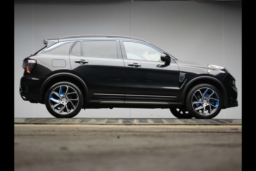 Lynk & Co 01 1.5 Sport (PANORAMADAK,APPLE CARPLAY,NAVI,CAMERA,360 VIEW,PDC,STOELVERWARMING,LED,GETINT,SPORTSTOELEN,LM VELGEN)