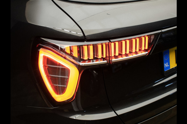 Lynk & Co 01 1.5 Sport (PANORAMADAK,APPLE CARPLAY,NAVI,CAMERA,360 VIEW,PDC,STOELVERWARMING,LED,GETINT,SPORTSTOELEN,LM VELGEN)