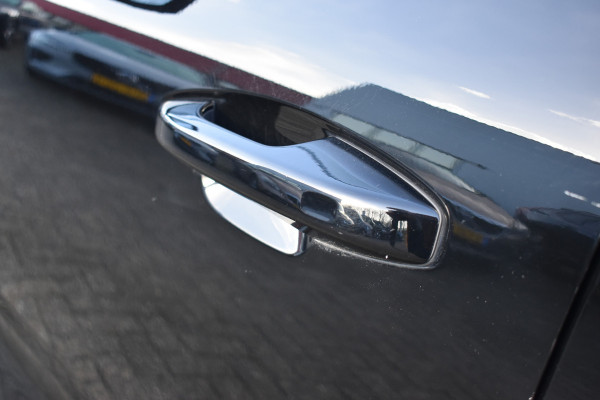 Volvo XC40 Recharge 408Pk AWD R-Design | Carplay | 20'' LMV | Trekhaak | ACC | Elektr. Achterklep | Blis | Keyless