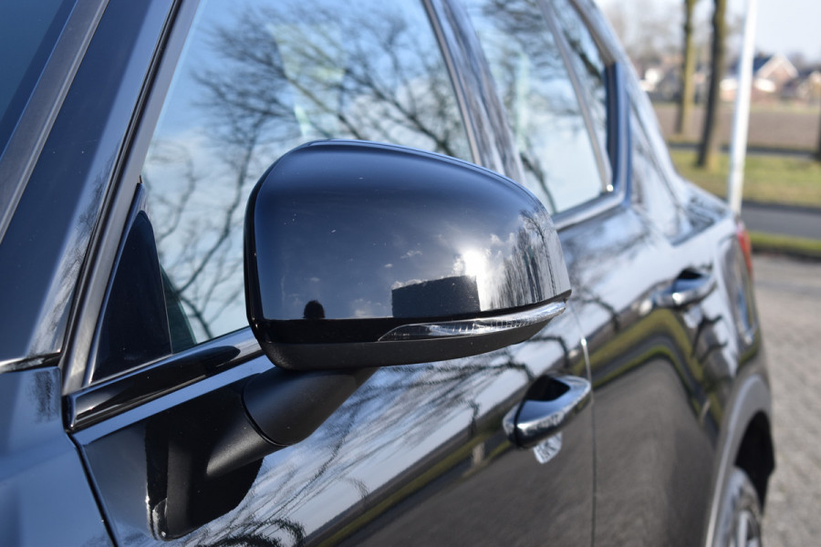 Volvo XC40 Recharge 408Pk AWD R-Design | Carplay | 20'' LMV | Trekhaak | ACC | Elektr. Achterklep | Blis | Keyless