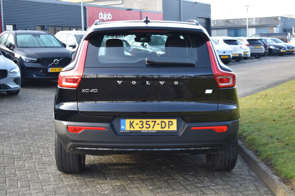 Volvo XC40 Recharge 408Pk AWD R-Design | Carplay | 20'' LMV | Trekhaak | ACC | Elektr. Achterklep | Blis | Keyless