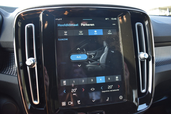 Volvo XC40 Recharge 408Pk AWD R-Design | Carplay | 20'' LMV | Trekhaak | ACC | Elektr. Achterklep | Blis | Keyless