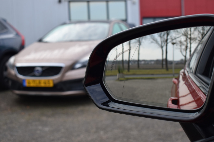 Volvo S60 T5 251 Autmaat Intro Edition | Carplay | Leder | ACC | PDC V/A | Keyless | Blis | Camera Achter