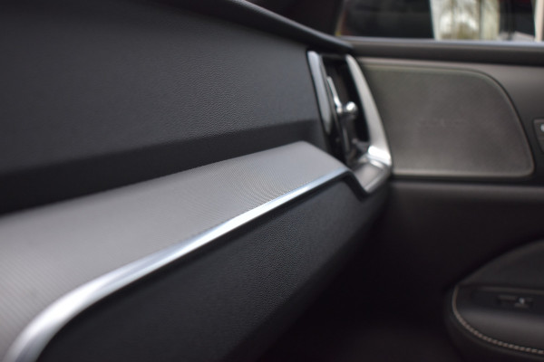 Volvo S60 T5 251 Autmaat Intro Edition | Carplay | Leder | ACC | PDC V/A | Keyless | Blis | Camera Achter