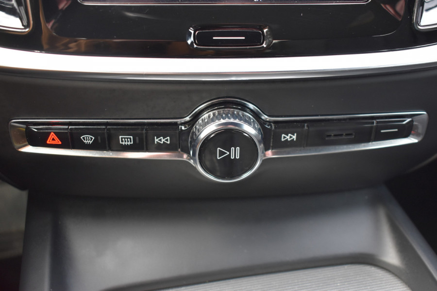 Volvo S60 T5 251 Autmaat Intro Edition | Carplay | Leder | ACC | PDC V/A | Keyless | Blis | Camera Achter