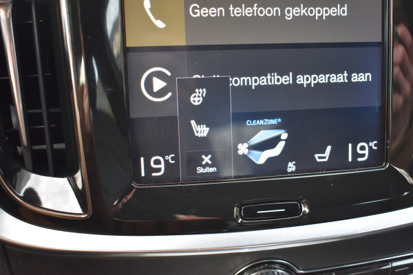 Volvo S60 T5 251 Autmaat Intro Edition | Carplay | Leder | ACC | PDC V/A | Keyless | Blis | Camera Achter