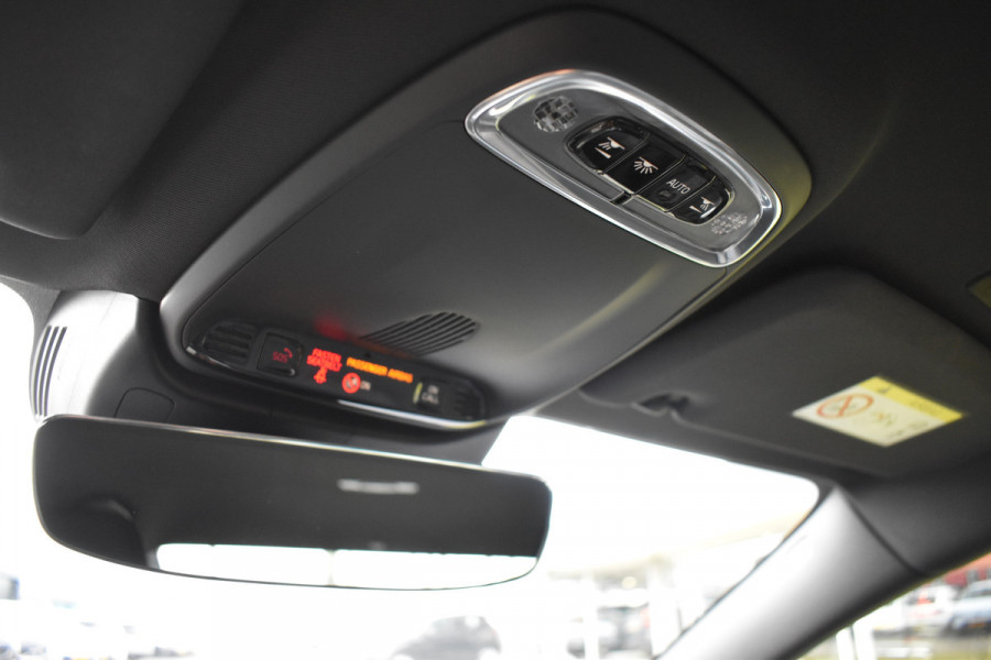 Volvo S60 T5 251 Autmaat Intro Edition | Carplay | Leder | ACC | PDC V/A | Keyless | Blis | Camera Achter