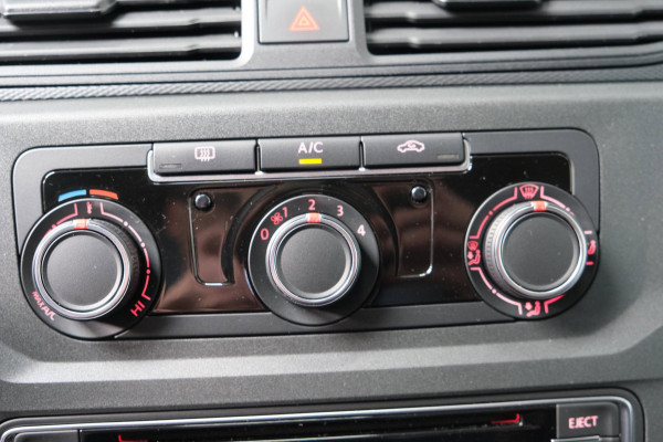 Volkswagen Caddy 2.0 TDI L2H1 BMT Maxi - N.A.P. Airco, Navi, PDC, Carplay.