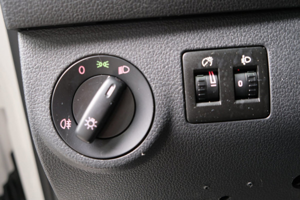 Volkswagen Caddy 2.0 TDI L2H1 BMT Maxi - N.A.P. Airco, Navi, PDC, Carplay.