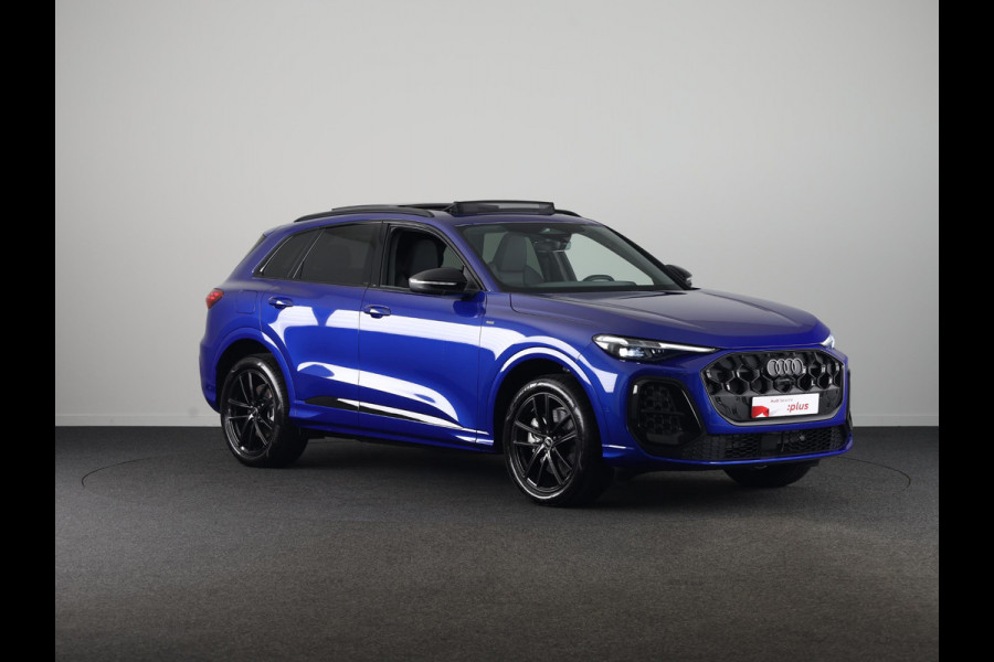 Audi Q5 2.0 TFSI e-hybrid quattro S edition 299pk | Panoramadak | Tech Pro pakket | Trekhaak | Matrix led | 20 inch Audi Sport velgen