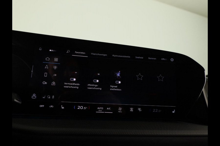 Audi Q5 2.0 TFSI e-hybrid quattro S edition 299pk | Panoramadak | Tech Pro pakket | Trekhaak | Matrix led | 20 inch Audi Sport velgen