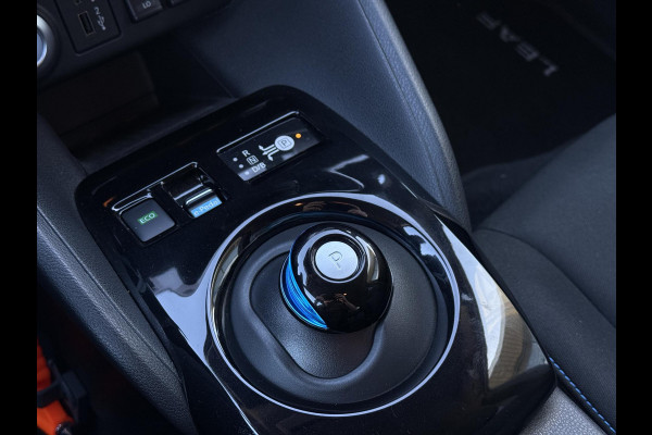 Nissan Leaf Aut. e+ N-Connecta 62 kWh | SoH 96% | Navi | 360 Camera | Stoel Verwarming |