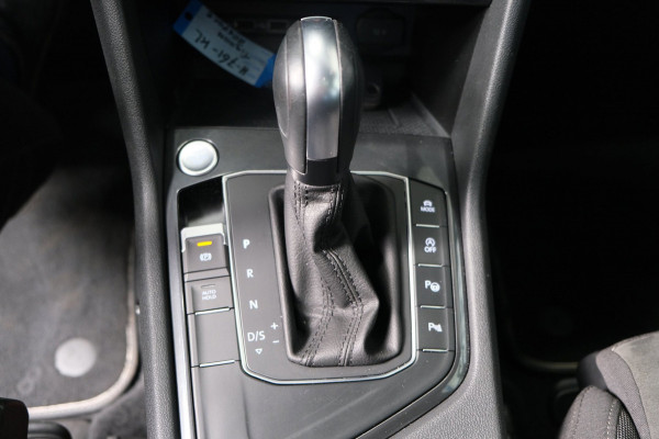 Volkswagen Tiguan Allspace 1.5 TSI Highline Business R-Line Automaat - N.A.P. Schuif/Panodak, Carplay, Camera, PDC, Navi.