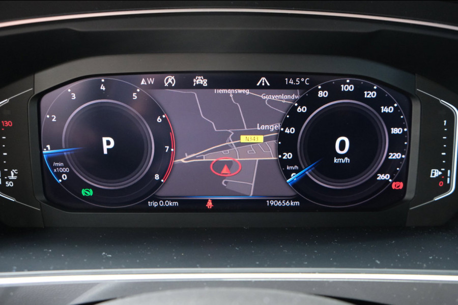 Volkswagen Tiguan Allspace 1.5 TSI Highline Business R-Line Automaat - N.A.P. Schuif/Panodak, Carplay, Camera, PDC, Navi.