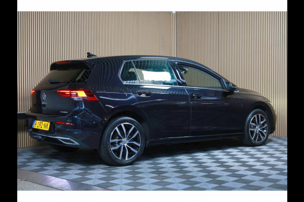 Volkswagen Golf 1.4 eHybrid Style PANO CARPLAY ACC CAMERA SFEER "22