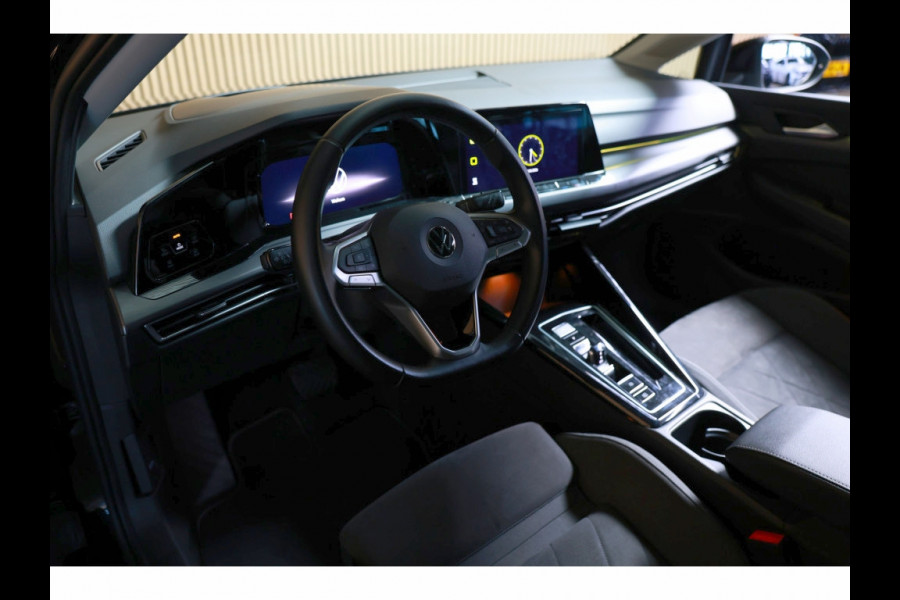 Volkswagen Golf 1.4 eHybrid Style PANO CARPLAY ACC CAMERA SFEER "22