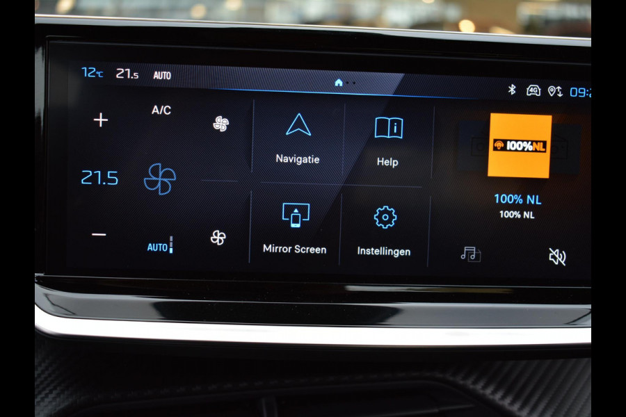 Peugeot 2008 1.2 Hybrid 145 Style Navigatie | Automaat