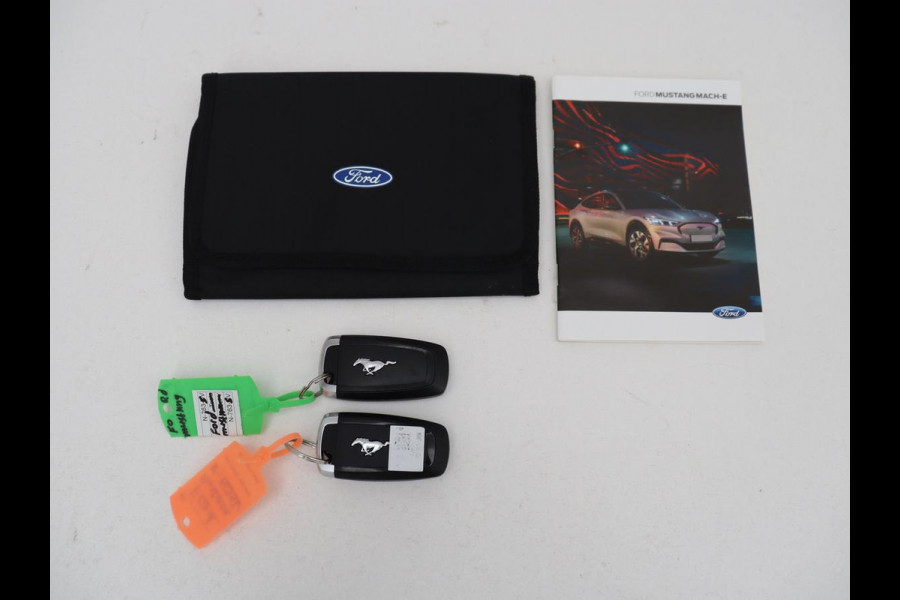 Ford Mustang Mach-E RWD 75kWh | SOH 92% | Leder | 360 Camera | Stoelverwarming | Adaptive cruise | B&O Sound | Stuurverwarming | Carplay | Navigatie | Park Assist | Full LED