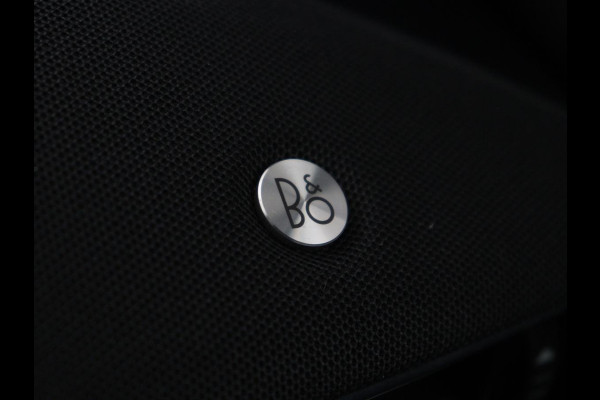 Ford Mustang Mach-E RWD 75kWh | SOH 92% | Leder | 360 Camera | Stoelverwarming | Adaptive cruise | B&O Sound | Stuurverwarming | Carplay | Navigatie | Park Assist | Full LED