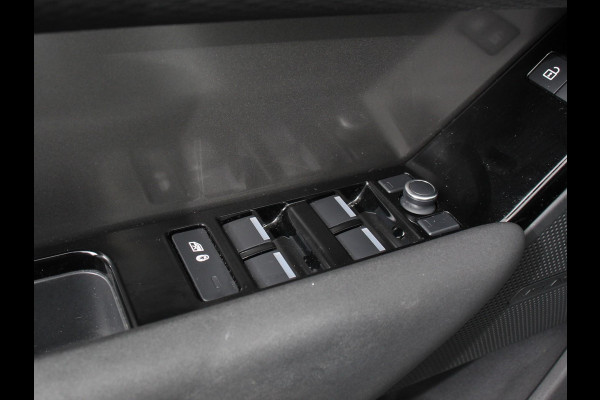 Land Rover Range Rover Velar 2.0 P400e | Navigatie | Apple Carplay/Android Auto | Camera | Parkeersensoren | Elektrische achterklep | Stoelverwarming | Virtual Cockpit | Climate Control | 20"Lichtmetalen velgen | Getinte ramen