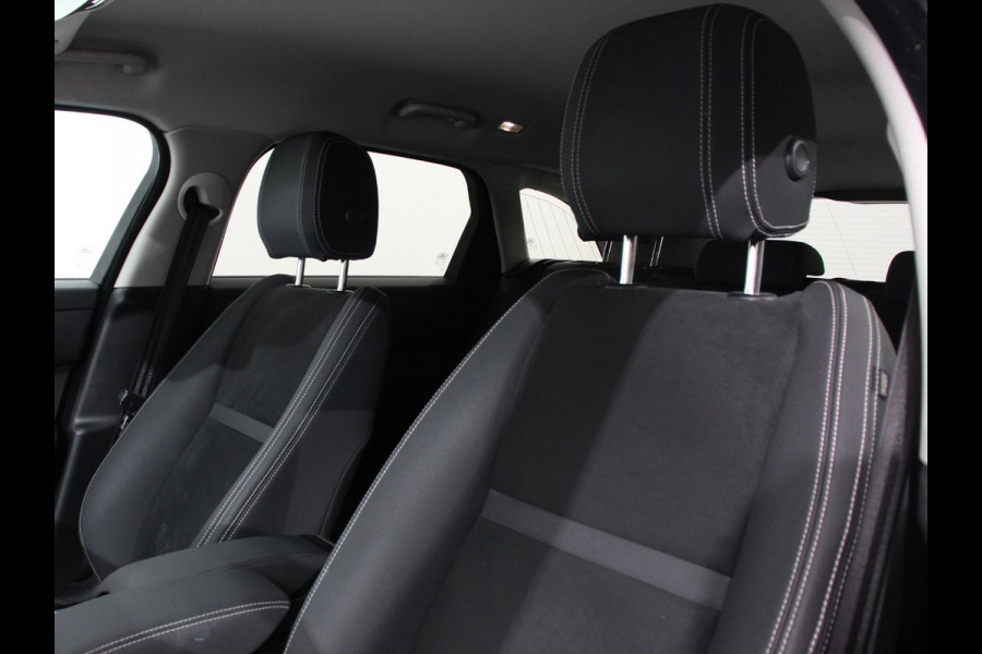 Land Rover Range Rover Velar 2.0 P400e | Navigatie | Apple Carplay/Android Auto | Camera | Parkeersensoren | Elektrische achterklep | Stoelverwarming | Virtual Cockpit | Climate Control | 20"Lichtmetalen velgen | Getinte ramen