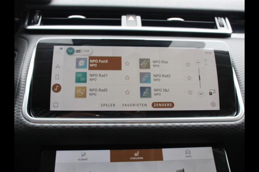 Land Rover Range Rover Velar 2.0 P400e | Navigatie | Apple Carplay/Android Auto | Camera | Parkeersensoren | Elektrische achterklep | Stoelverwarming | Virtual Cockpit | Climate Control | 20"Lichtmetalen velgen | Getinte ramen