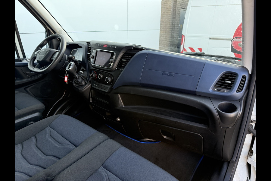 Iveco Daily 35S16 2.3 Automaat Open Laadbak Airco Adaptieve Cruise Control Standkachel 3.5t Trekhaak Navigatie Camera Pickup Pritische