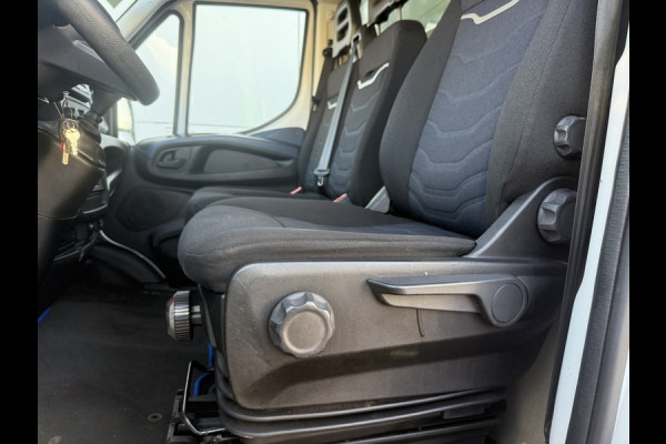 Iveco Daily 35S16 2.3 Automaat Open Laadbak Airco Adaptieve Cruise Control Standkachel 3.5t Trekhaak Navigatie Camera Pickup Pritische