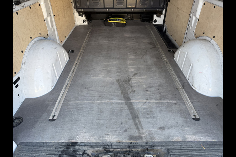 Mercedes-Benz eVito 112 66kWh 280km WLTP 94.7% (SOH) Snelladen LED L2H1 Climate Control Cruise Control Carplay Camera Stoelverwarming