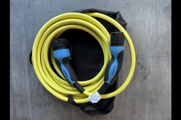 Mercedes-Benz eVito 112 66kWh 280km WLTP 94.7% (SOH) Snelladen LED L2H1 Climate Control Cruise Control Carplay Camera Stoelverwarming