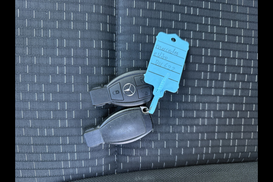 Mercedes-Benz eVito 112 66kWh 280km WLTP 94.7% (SOH) Snelladen LED L2H1 Climate Control Cruise Control Carplay Camera Stoelverwarming