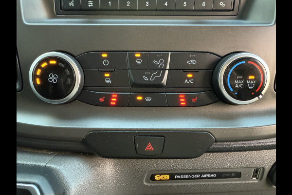 Ford Transit Custom 300 2.0 TDCI 130PK Automaat L1H1 LED Airco Cruise Control Stoelverwarming Parkeersensoren voor achter