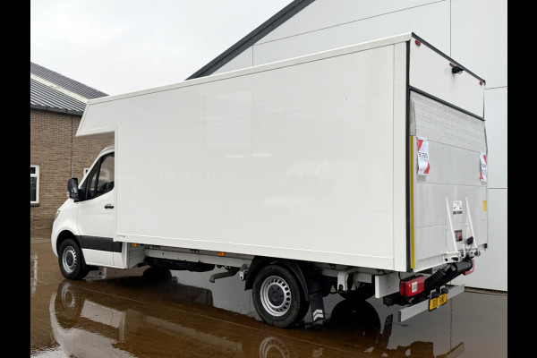 Mercedes-Benz Sprinter 317 1.9 CDI Laadklep Automaat LED Climate Control Cruise Control Camera Carplay Stoelverwarming Bakwagen Meubelbak Koffer