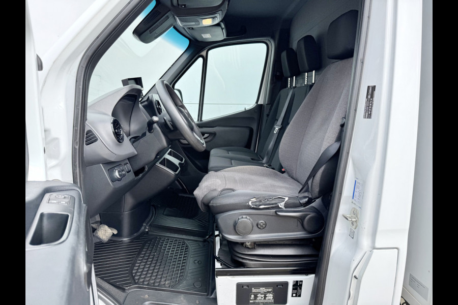 Mercedes-Benz Sprinter 514 2.2 CDI Automaat Laadklep Climate Control Camera Carplay Bakwagen Meubelbak
