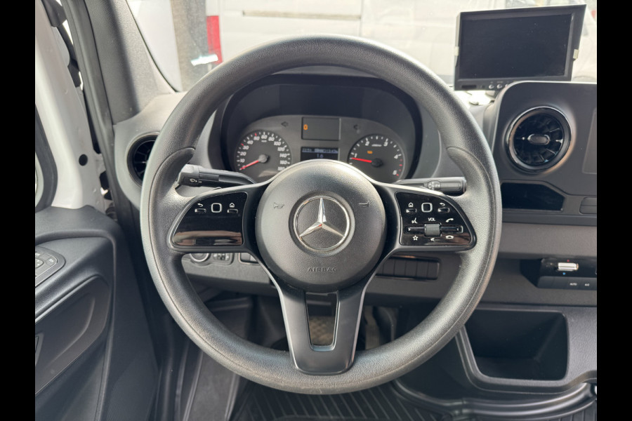 Mercedes-Benz Sprinter 514 2.2 CDI Automaat Laadklep Climate Control Camera Carplay Bakwagen Meubelbak