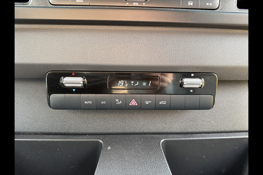 Mercedes-Benz Sprinter 514 2.2 CDI Automaat Laadklep Climate Control Camera Carplay Bakwagen Meubelbak
