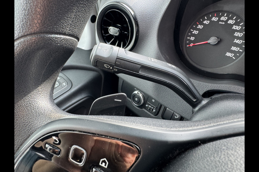 Mercedes-Benz Sprinter 514 2.2 CDI Automaat Laadklep Climate Control Camera Carplay Bakwagen Meubelbak