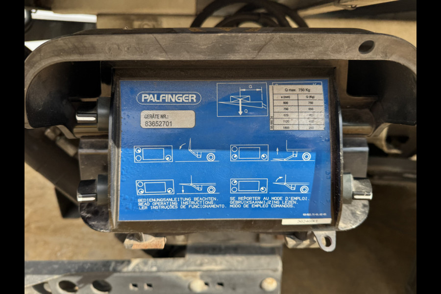 Mercedes-Benz Sprinter 514 2.2 CDI Automaat Laadklep Climate Control Camera Carplay Bakwagen Meubelbak