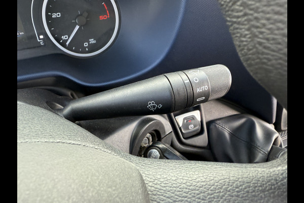 Iveco Daily 35S16 2.3 Automaat Open Laadbak Airco Adaptieve Cruise Control Standkachel 3.5t Trekhaak Navigatie Camera Pickup Pritische