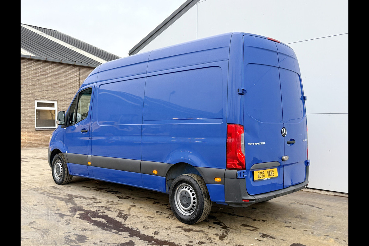 Mercedes-Benz Sprinter 311 2.2 CDI L2H2 Climate Control Carplay ESP Parkeersensoren achter