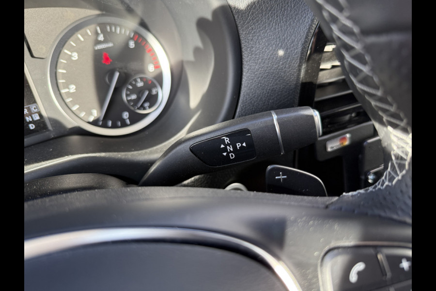 Mercedes-Benz Vito 114 1.9 CDI Automaat L3H1 Climate Control Adaptieve Cruise Control Trekhaak Carplay Camera Stoelverwarming