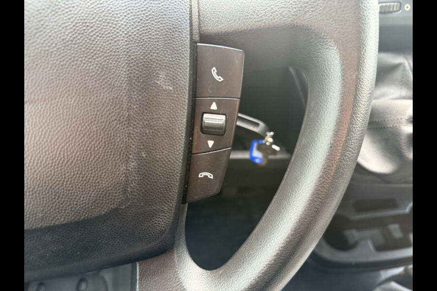 Peugeot Boxer 2.2 HDI 165PK Laadklep LED Cruise Control Climate Control Carplay Camera Standkachel Koffer Bakwagen Meubelbak